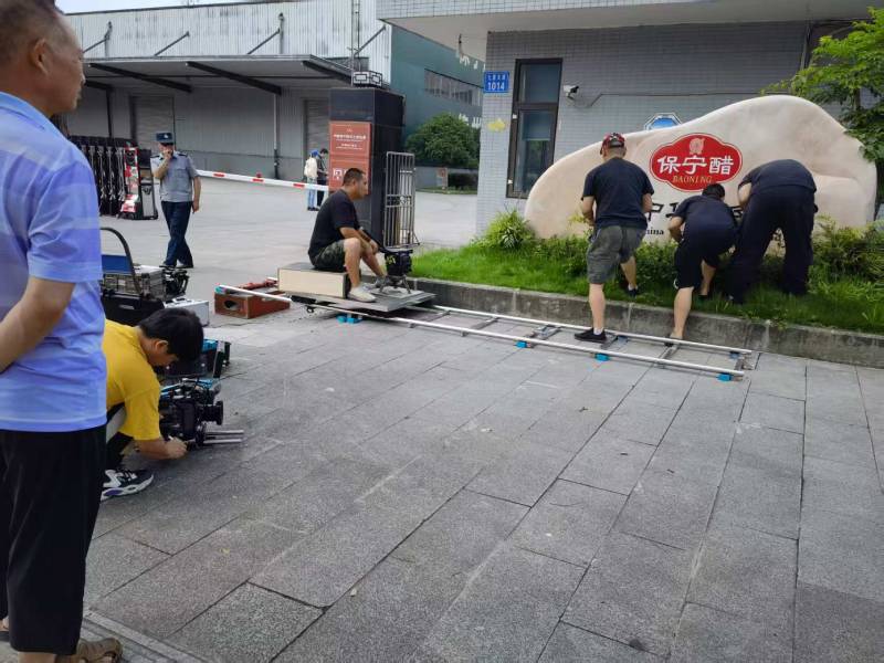 润州区广告片拍摄公司核心优势：全流程服务，让品牌广告片省心更出彩