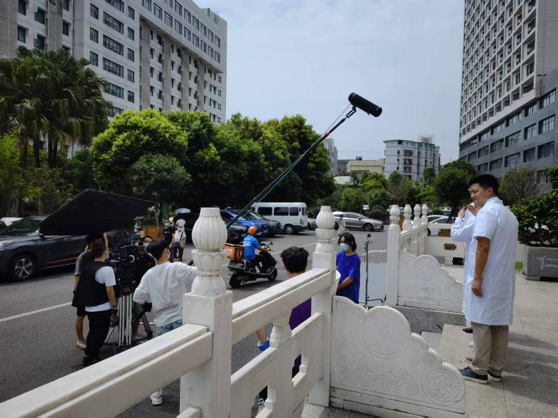润州区广告片拍摄公司低成本实现高规格制作的诀窍